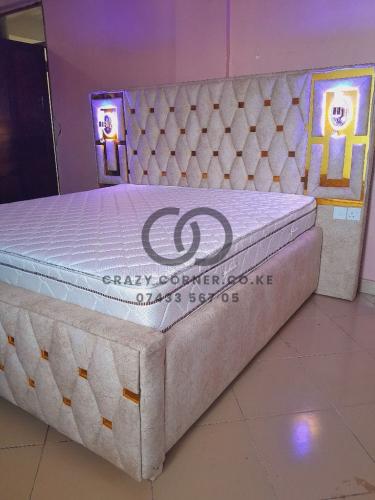 White Queen Bed Diamond Tufted Bed with gold details